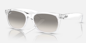 Ray-Ban New Wayfarer Classic Sunglasses RB2132