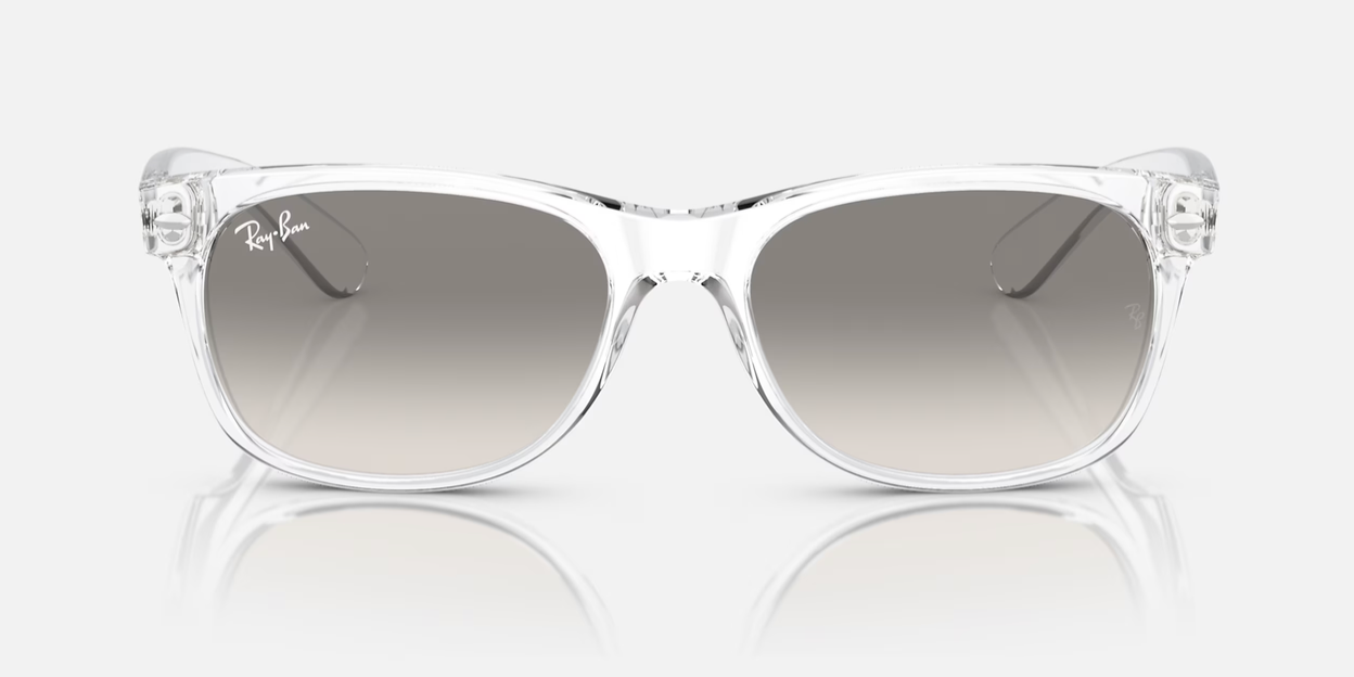 Ray-Ban New Wayfarer Classic Sunglasses RB2132